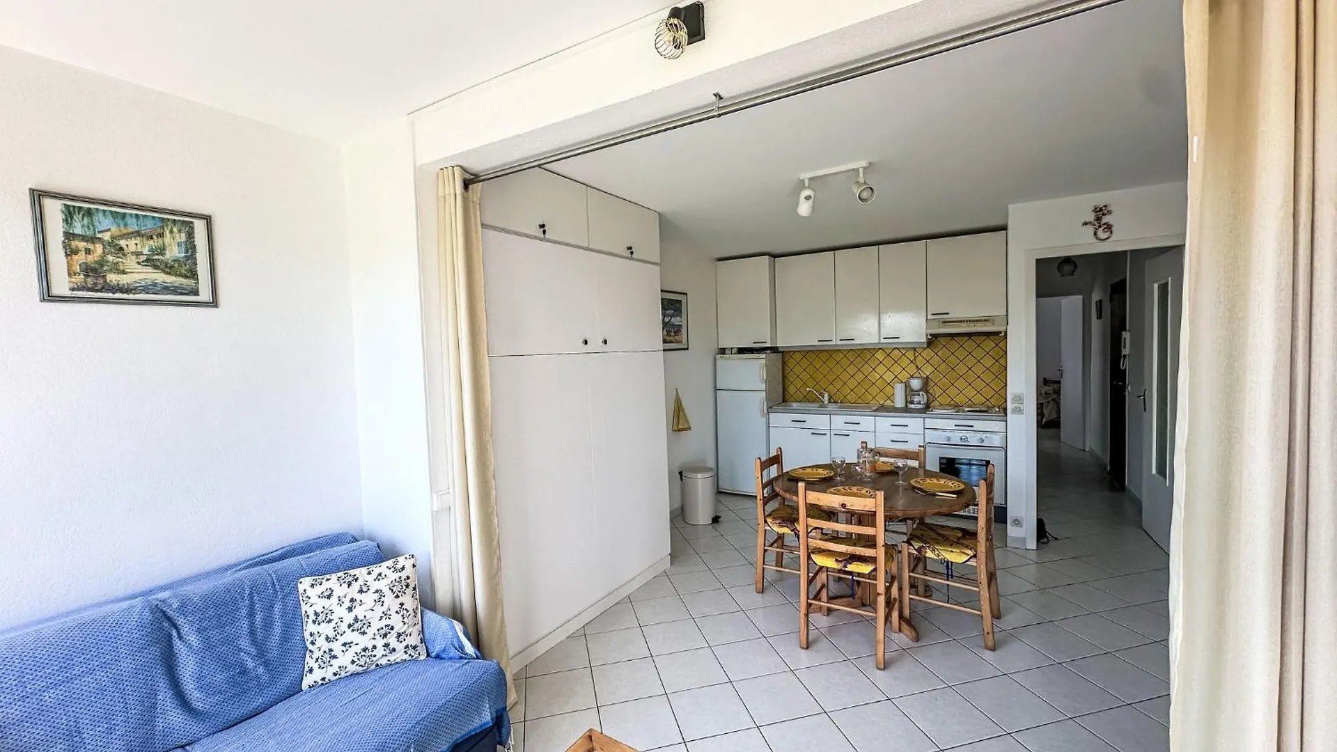 Apartment Les Roses Lauriers By Interhome 勒拉旺杜 0*,  法国