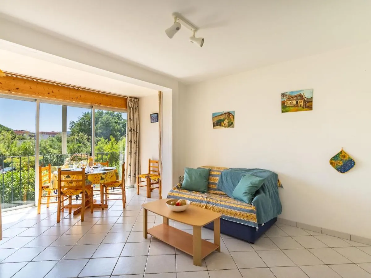 Apartment Les Roses Lauriers By Interhome Le Lavandou France