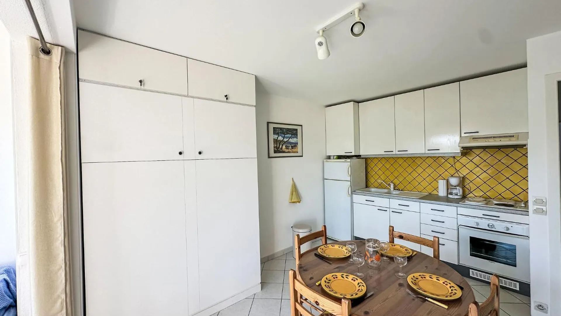 Apartment Les Roses Lauriers By Interhome Le Lavandou 0*,  France